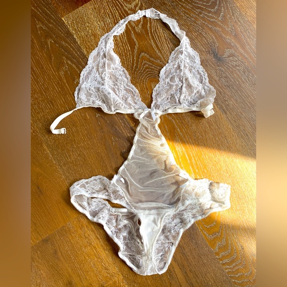 White Lace up Teddy Lingerie size M - Picture 1 of 3